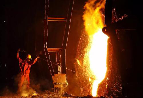 鋼殼中頻(pín)爐漏爐、穿爐事故(gu)預防措施